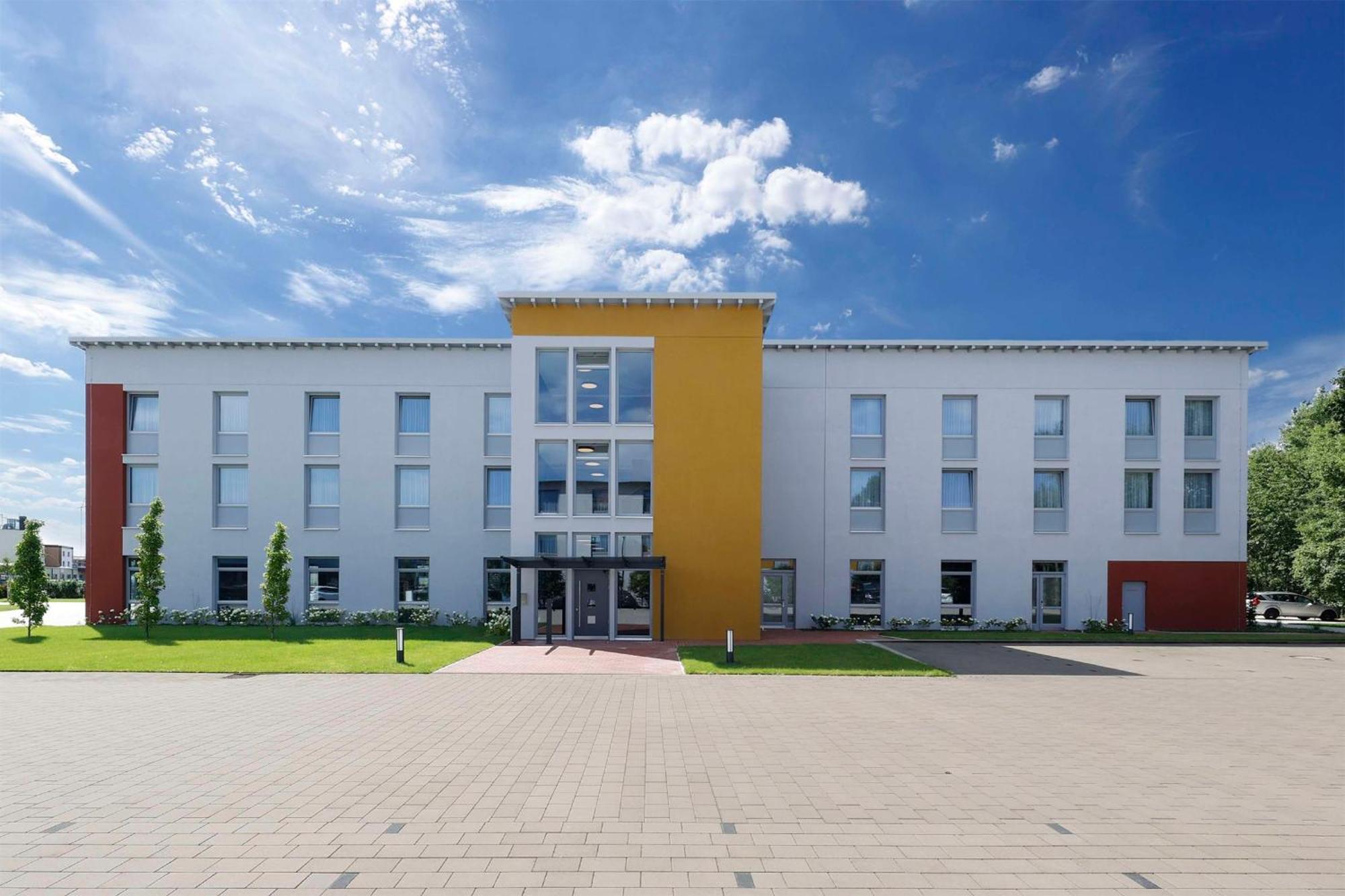 Median Hotel Hannover Lehrte Exterior foto
