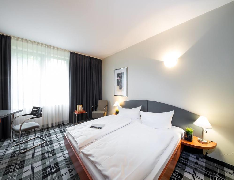Median Hotel Hannover Lehrte Habitación foto